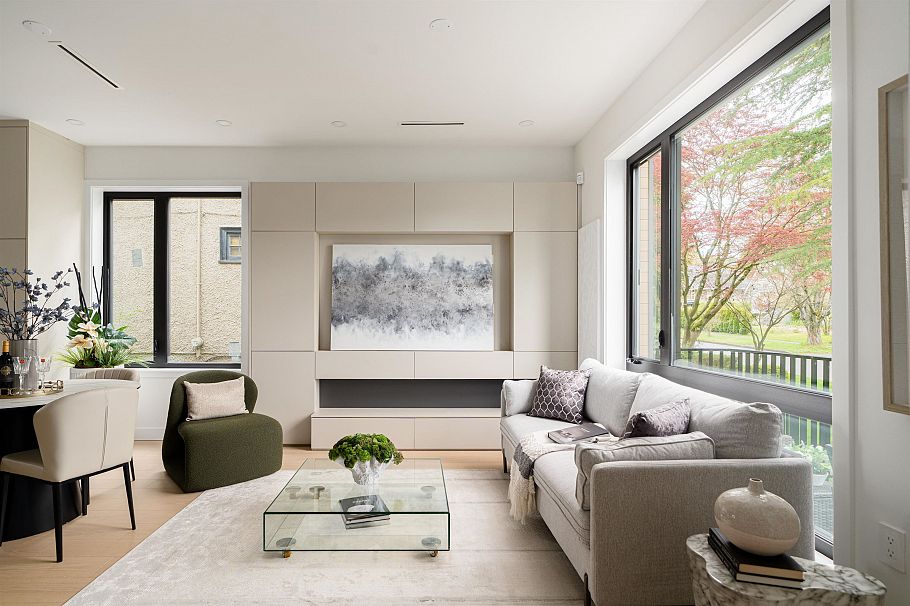 6577 Lime Street Vancouver, BC - 3