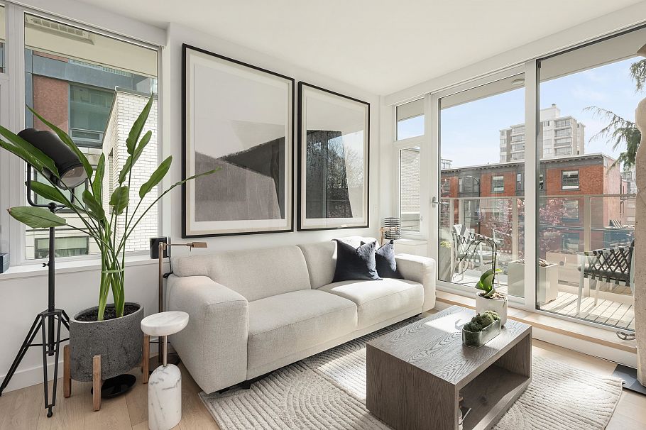 403 1365 Davie Street Vancouver, BC - 3