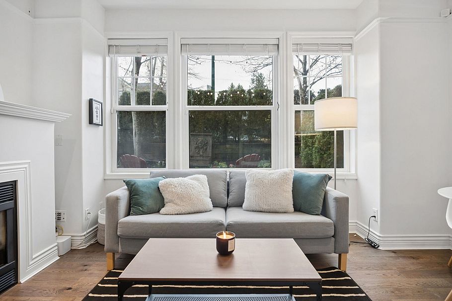 978 W 16th Avenue Vancouver, BC - 10