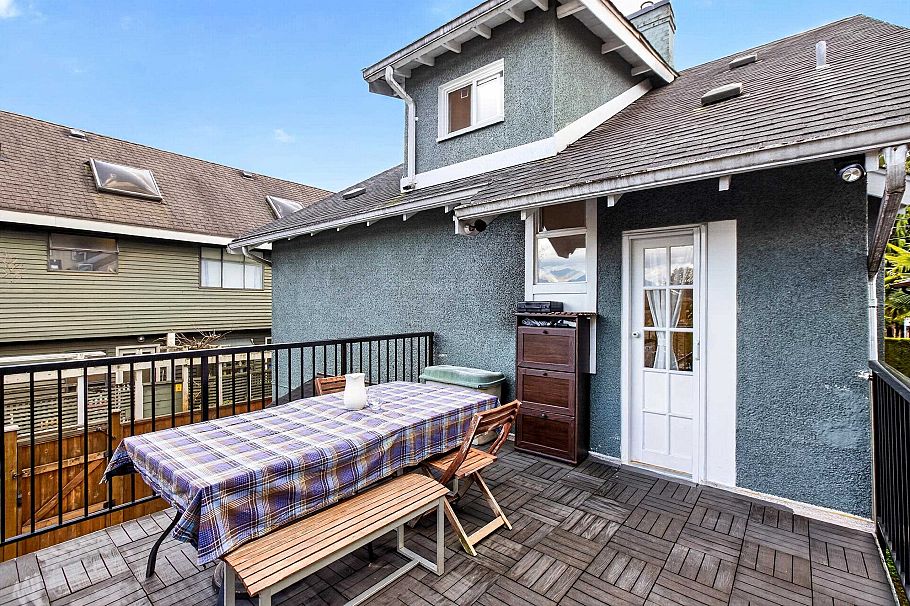 2975 W 8th Avenue Vancouver, BC - 27