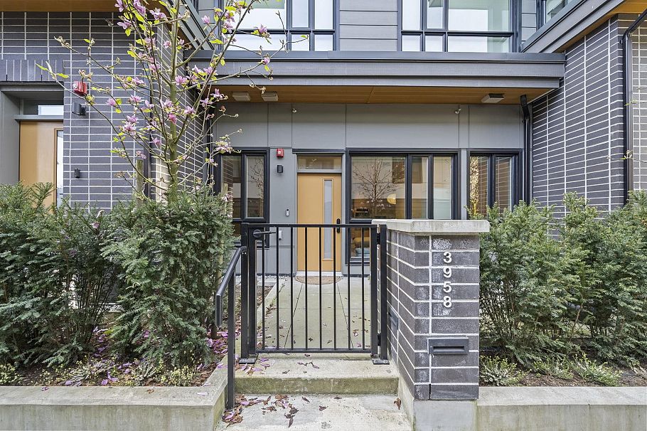 3958 Dumfries Street Vancouver, BC - 23