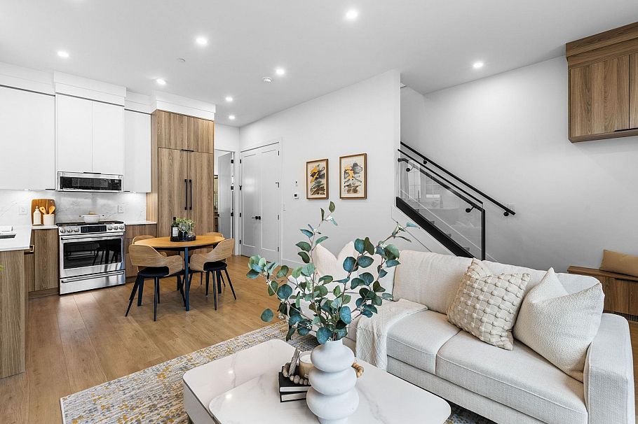 1 1620 E 11th Avenue Vancouver, BC - 11