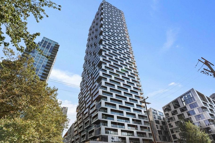 2306 1480 Howe Street Vancouver, BC - 25