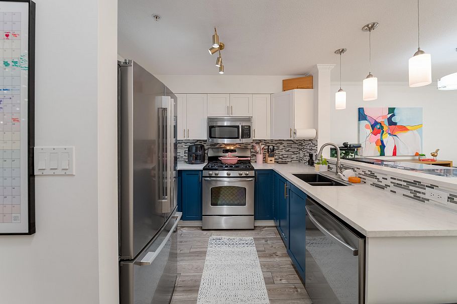 104 2181 W 12th Avenue Vancouver, BC - 6