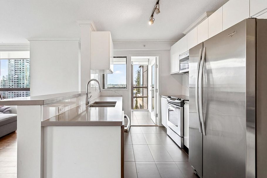 601 1003 Pacific Street Vancouver, BC - 8