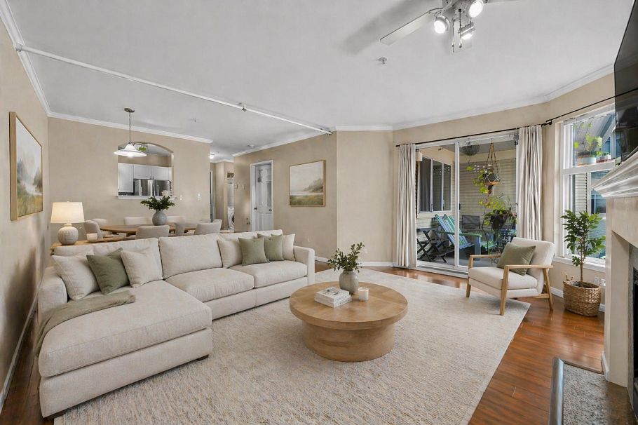 206 3638 Rae Avenue Vancouver, BC - 24