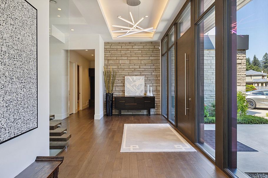 983 Tudor Avenue North Vancouver, BC - 5