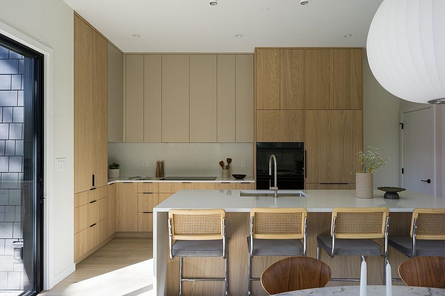 3681 St Catherines Street Vancouver, BC - 4