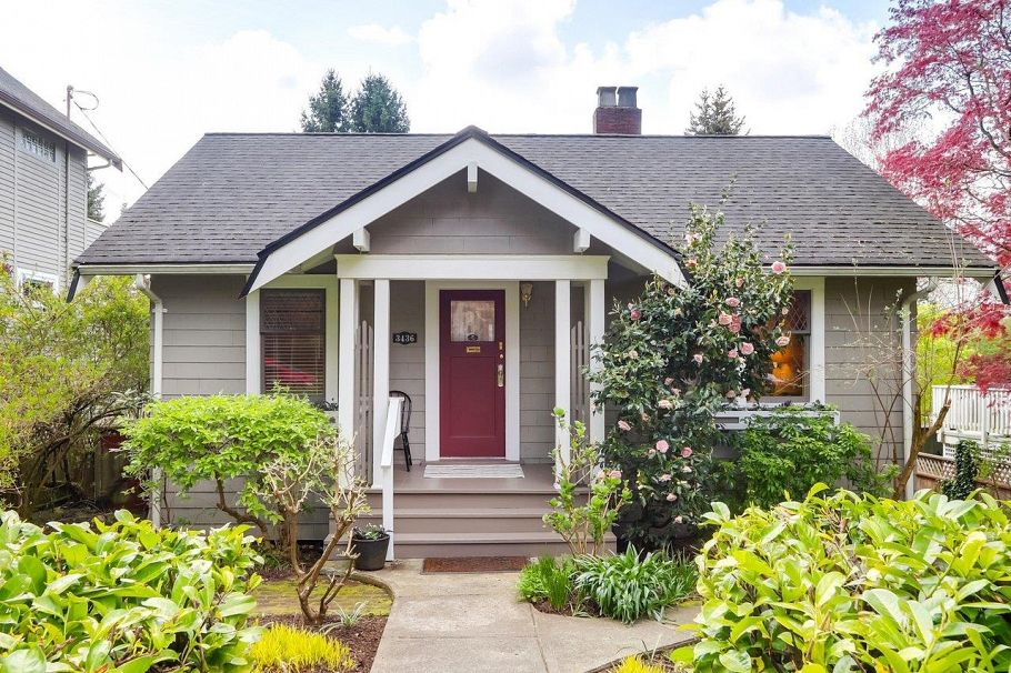 3436 W 37th Avenue Vancouver, BC - 1