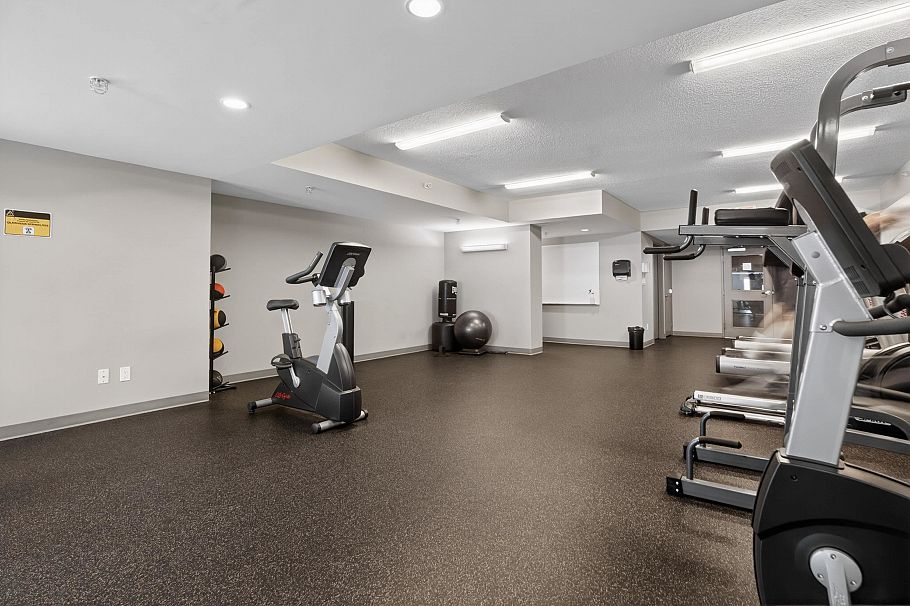 112 W 1st Avenue Vancouver, BC - 30