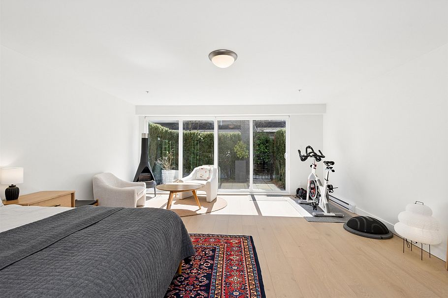 2 265 E 8th Street North Vancouver, BC - 27