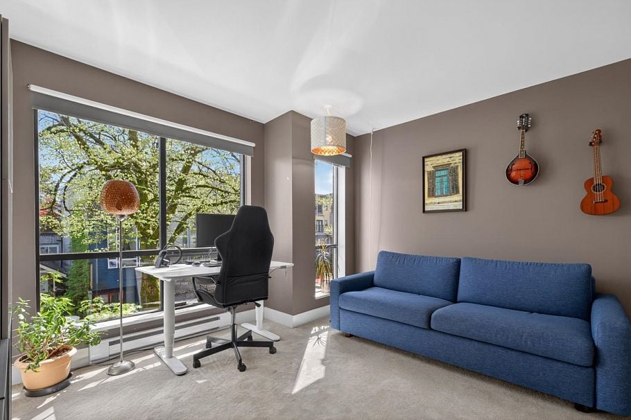 3683 Commercial Street Vancouver, BC - 23