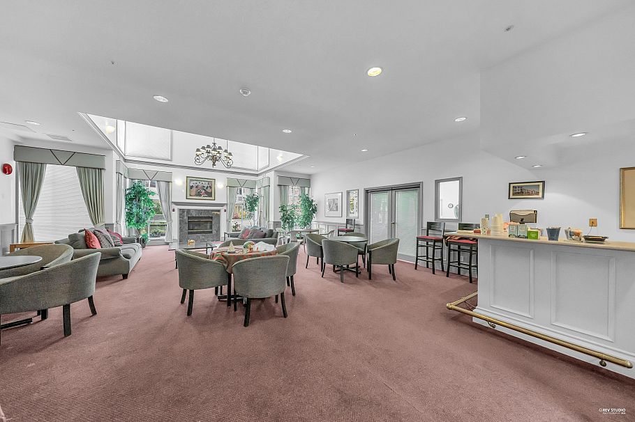 321 360 E 36th Avenue Vancouver, BC - 23