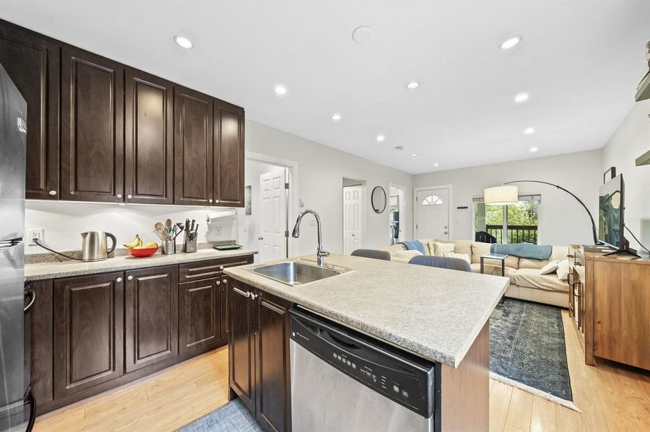 2452 2492 Balsam Street Vancouver, BC - 34