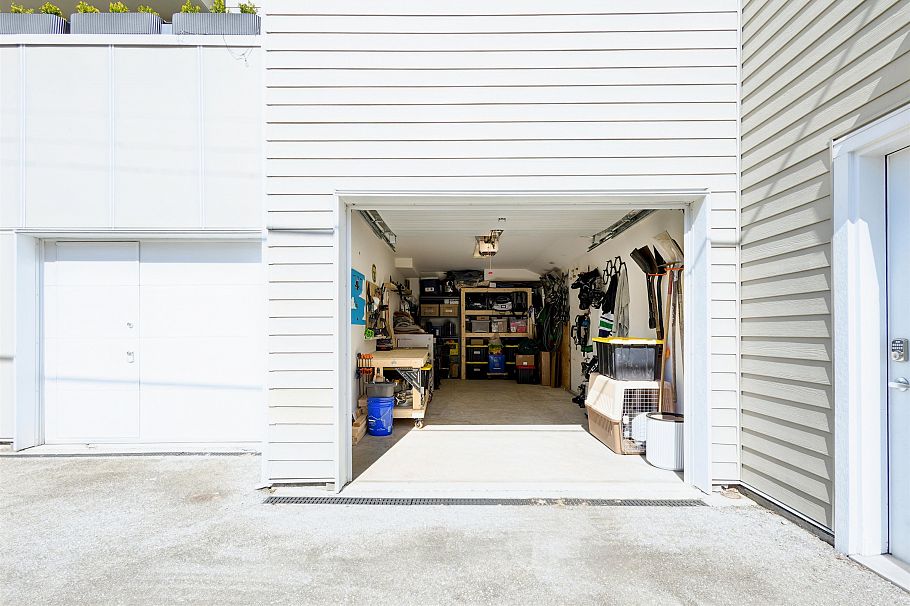 2 265 E 8th Street North Vancouver, BC - 36