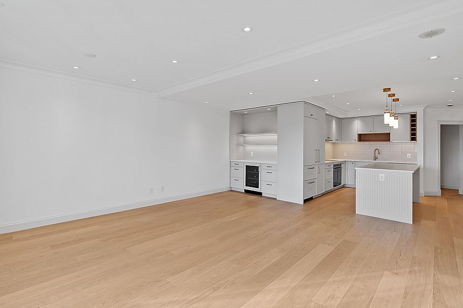 306 1311 Beach Avenue Vancouver, BC - 16