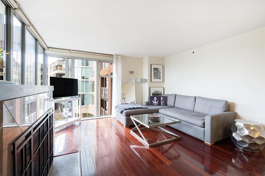 503 990 Beach Avenue Vancouver, BC - 3