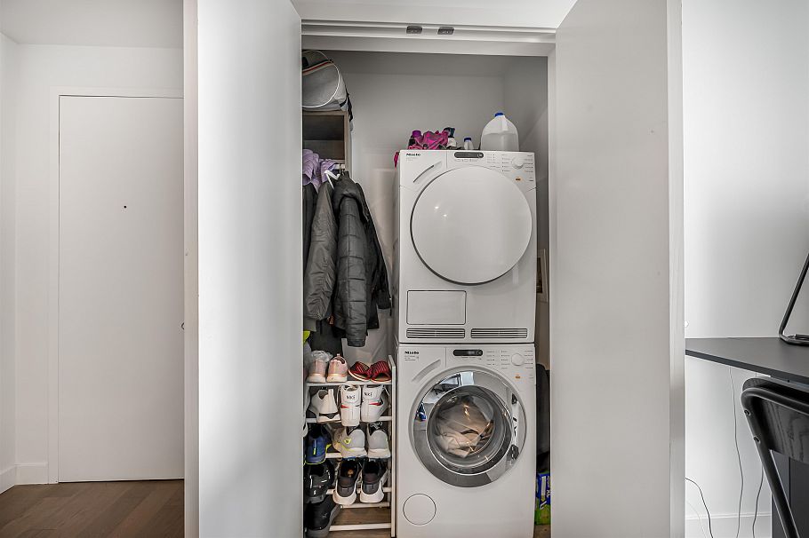 2306 1480 Howe Street Vancouver, BC - 15