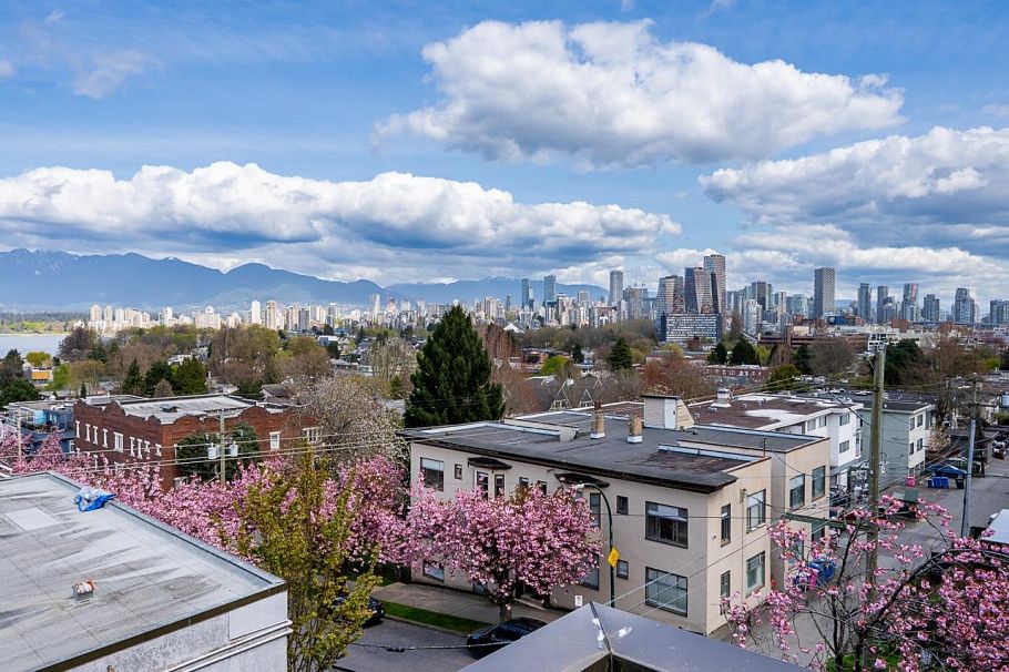 209 2211 W 2nd Avenue Vancouver, BC - 30