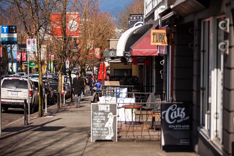 2 2017 E 23rd Avenue Vancouver, BC - 7