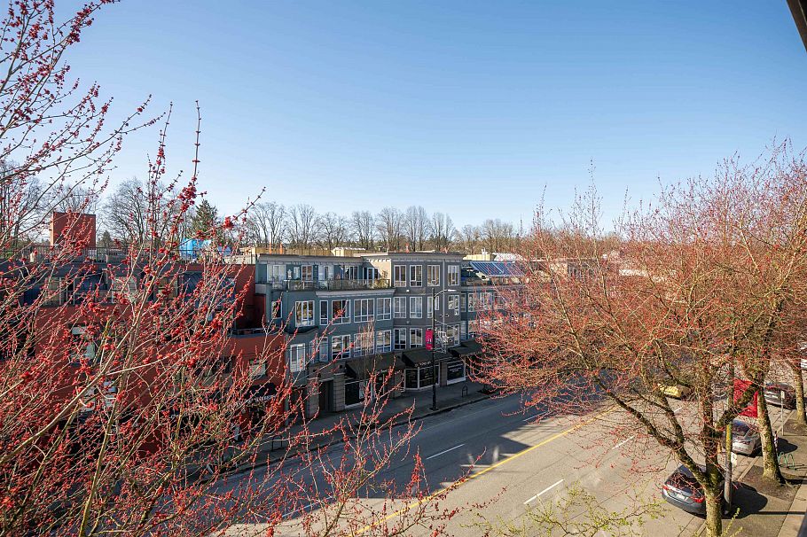 403 2481 Waterloo Street Vancouver, BC - 18