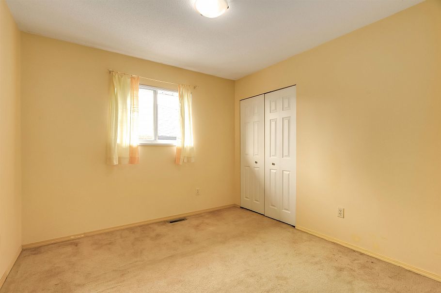 229 W 22nd Street North Vancouver, BC - 14