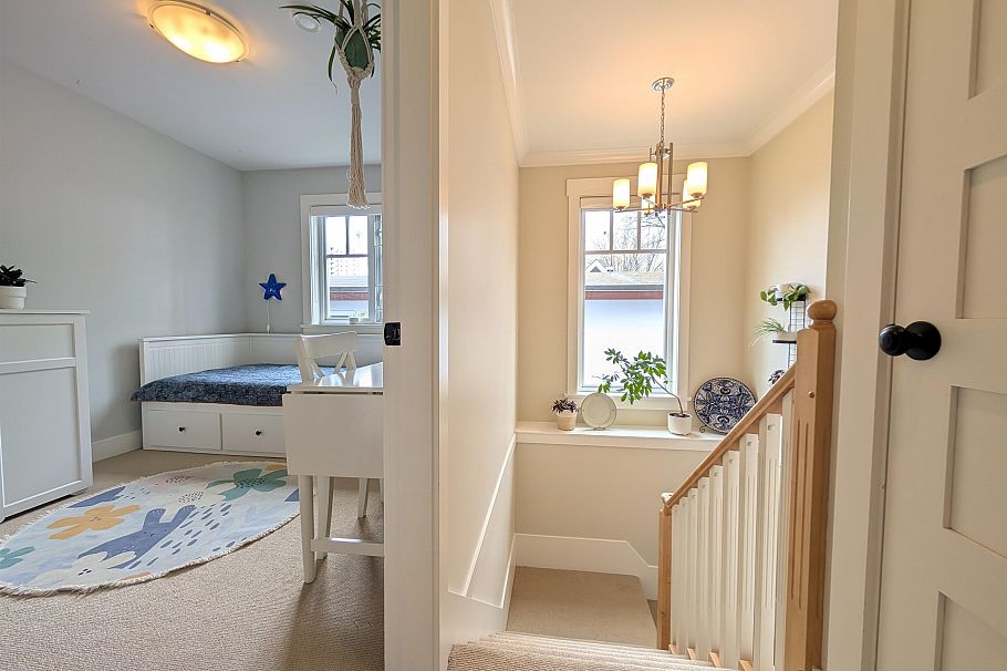 945 E 21st Avenue Vancouver, BC - 9