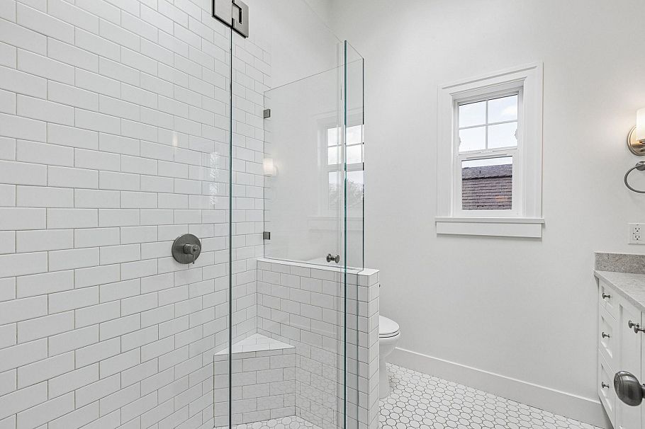 2859 W 33rd Avenue Vancouver, BC - 22