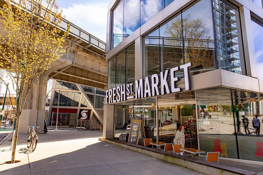 601 1003 Pacific Street Vancouver, BC - 17