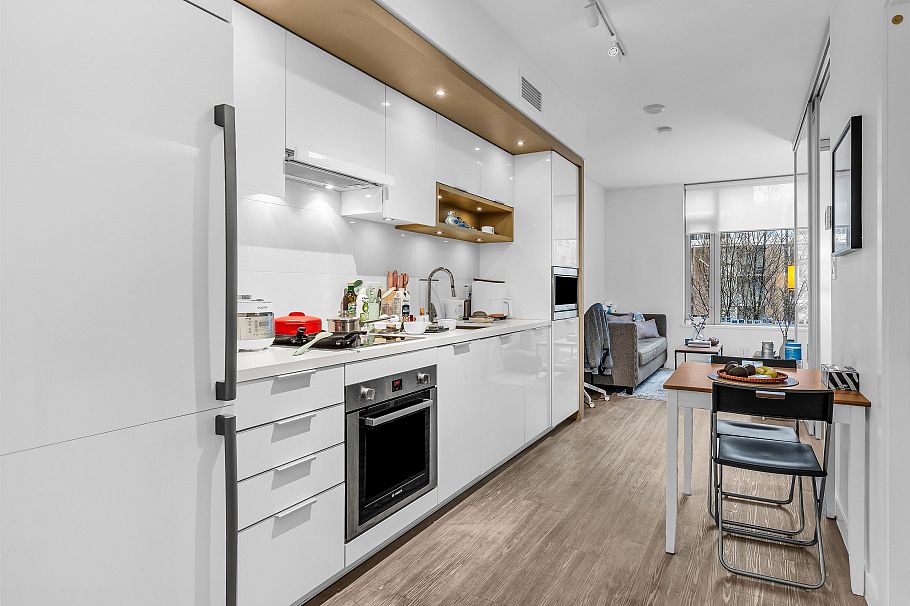 203 1661 Quebec Street Vancouver, BC - 4