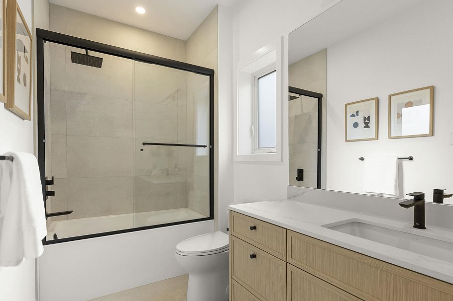 2 3255 13th Avenue Vancouver, BC - 24