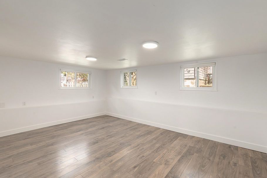 3853 Frances Street Burnaby, BC - 19