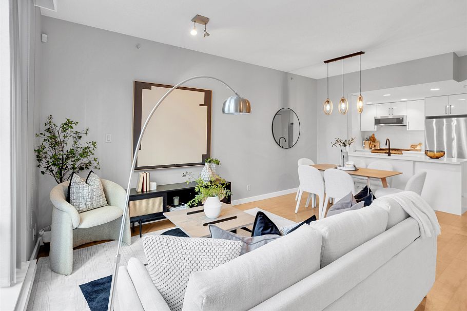 1455 Strathmore Mews Vancouver, BC - 4