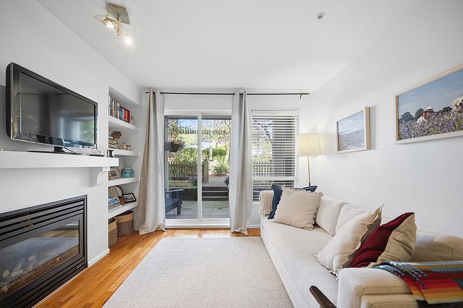 155 1100 E 29th Street North Vancouver, BC - 12