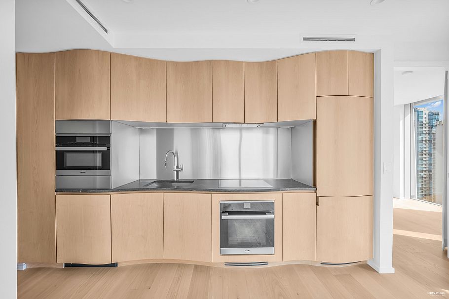 1704 1568 Alberni Street Vancouver, BC - 10