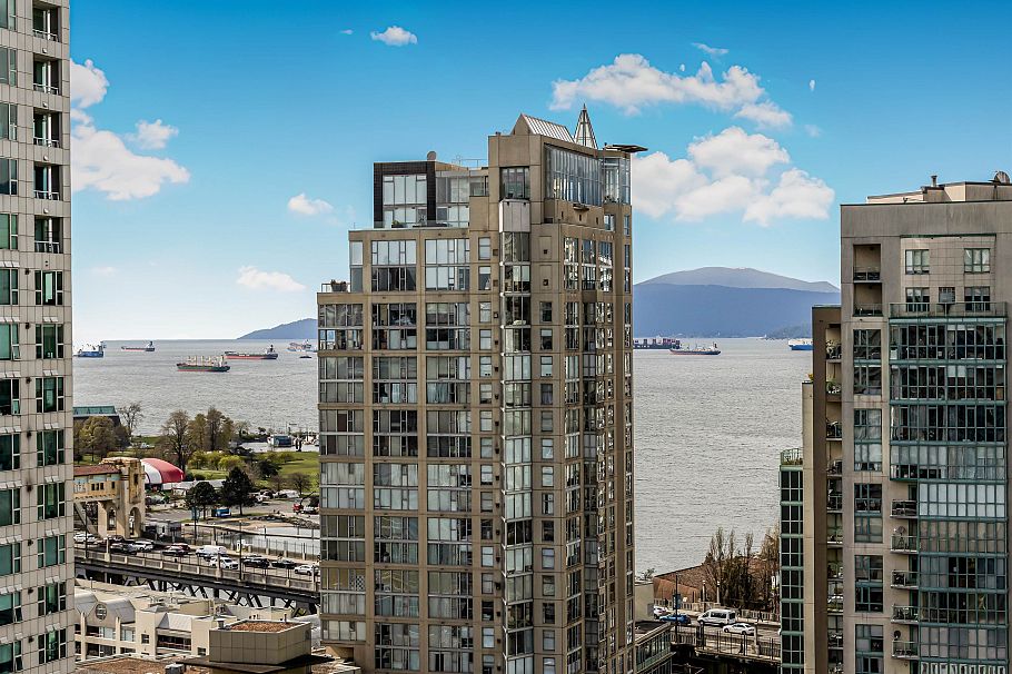 2306 1480 Howe Street Vancouver, BC - 18