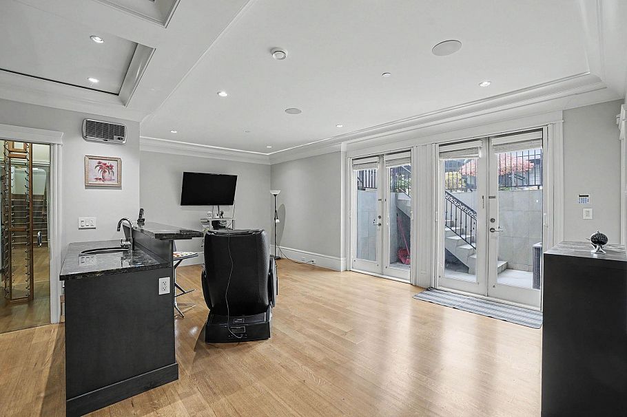 4433 Wallace Street Vancouver, BC - 18
