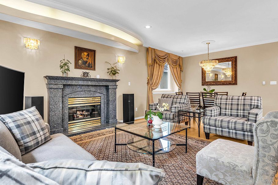 3263 W 14th Avenue Vancouver, BC - 8