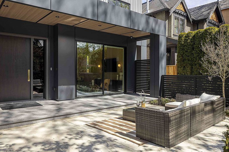 1 3255 13th Avenue Vancouver, BC - 11