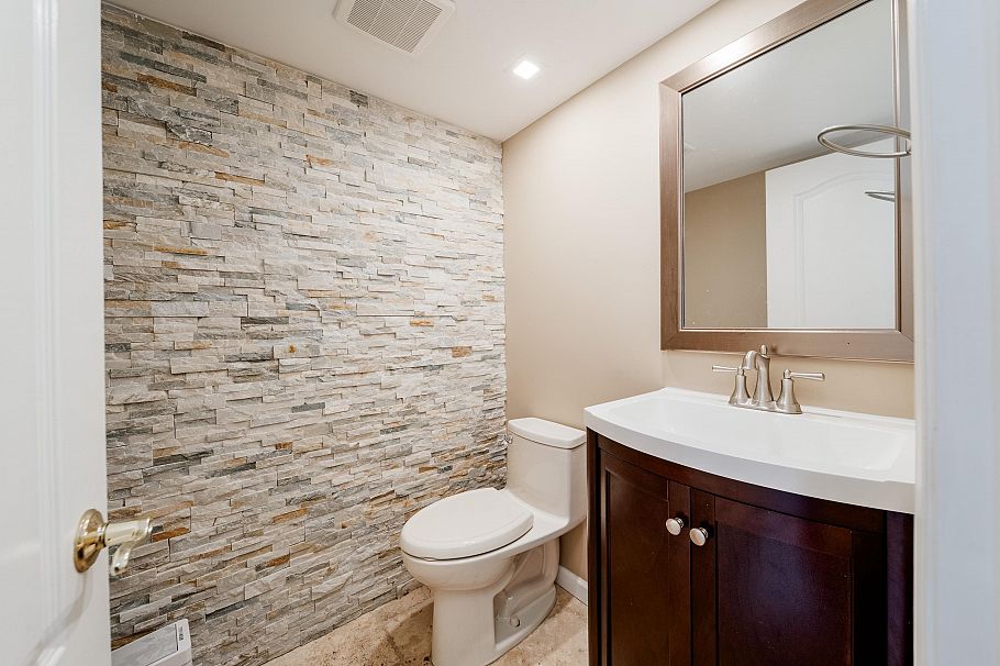 227 Waterleigh Drive Vancouver, BC - 9