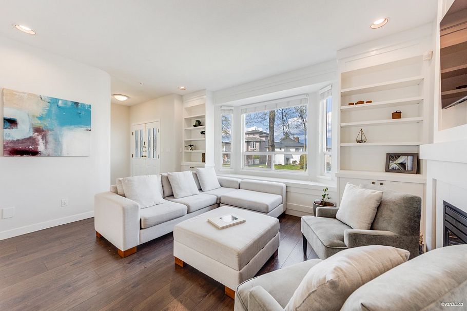 2648 E 19th Avenue Vancouver, BC - 5