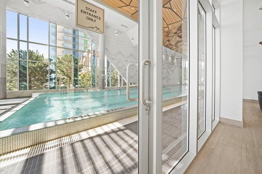 610 680 Seylynn Crescent North Vancouver, BC - 37