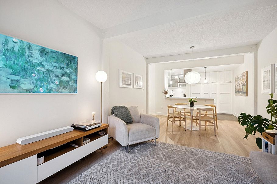 304 1535 Nelson Street Vancouver, BC - 5