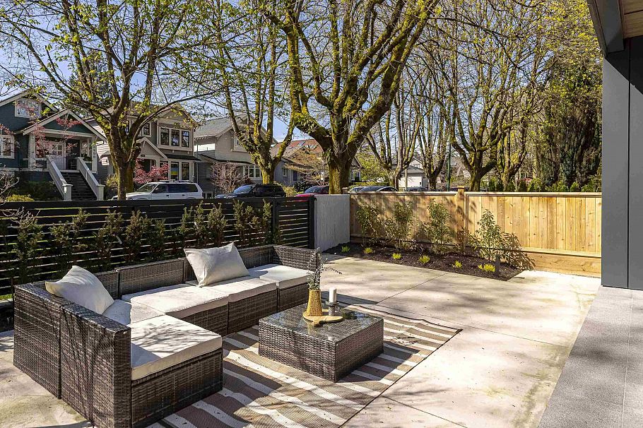 1 3255 13th Avenue Vancouver, BC - 10