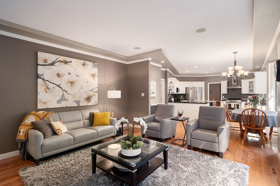 801 Regal Crescent North Vancouver, BC - 15