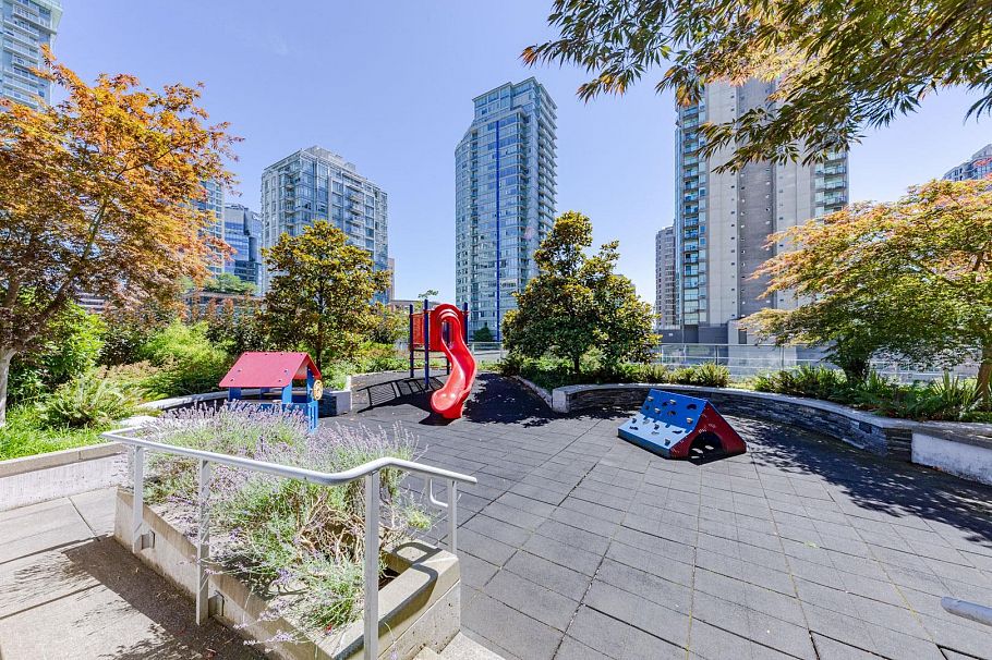 1106 535 Smithe Street Vancouver, BC - 27