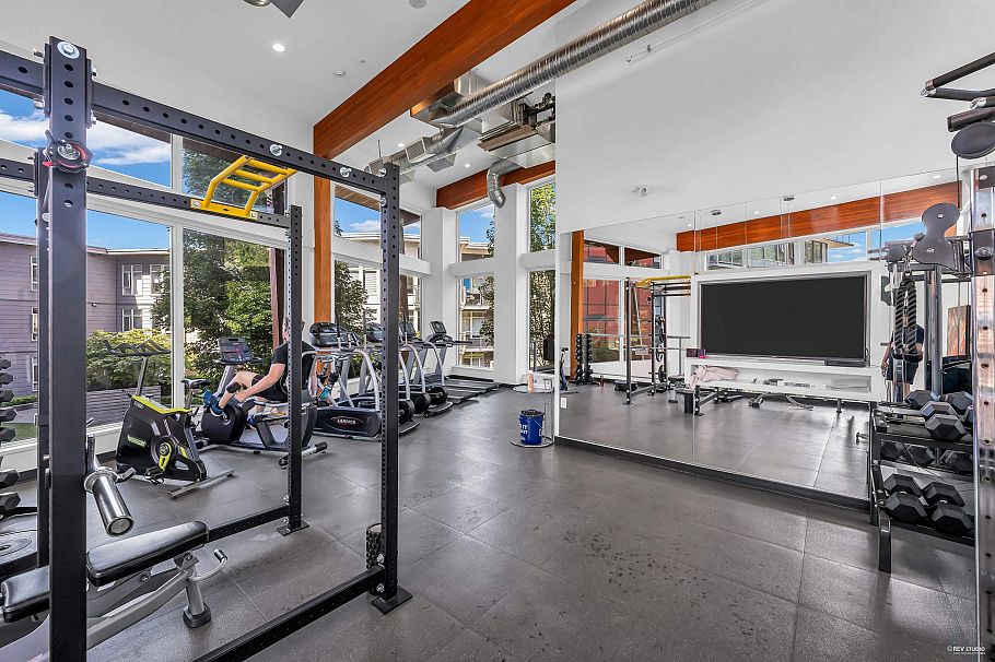 901 3281 E Kent Avenue North Vancouver, BC - 14