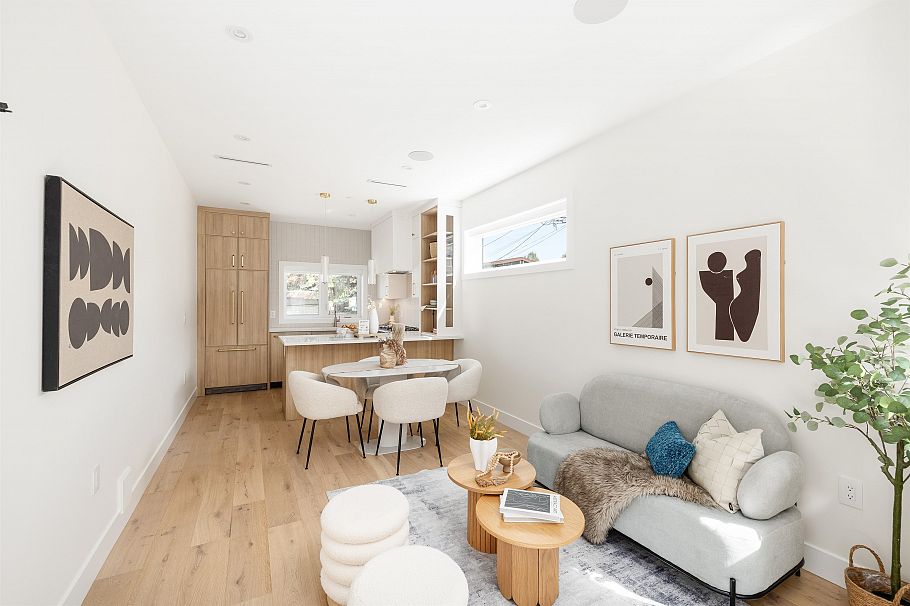 3143 E 19 Avenue Vancouver, BC - 8