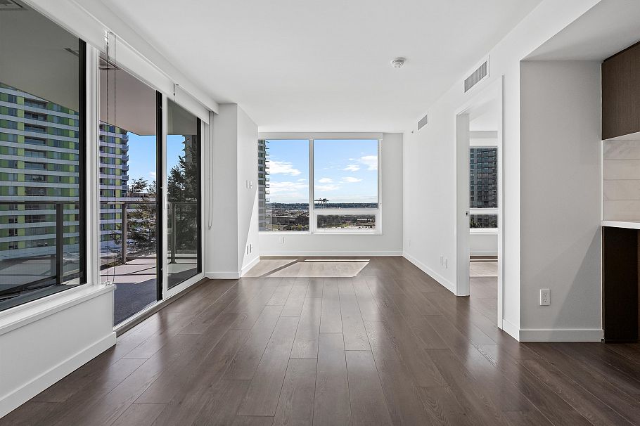807 8238 Lord Street Vancouver, BC - 9