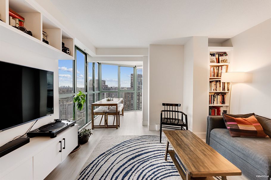 2704 1188 Howe Street Vancouver, BC - 12